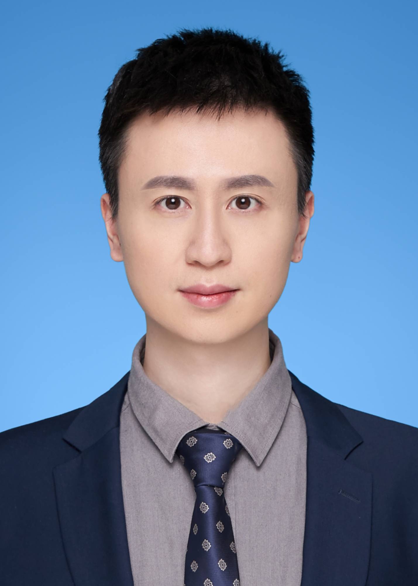杨俊