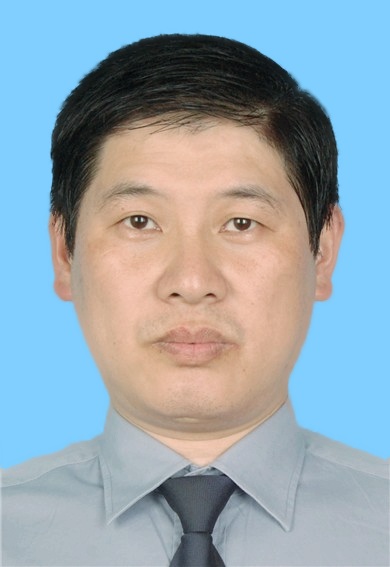 戴事君