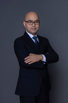 杨萍