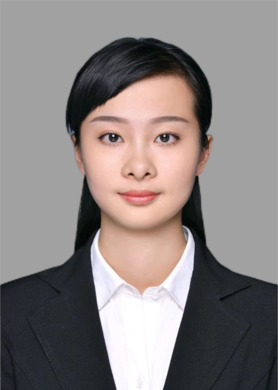 邱雅欣