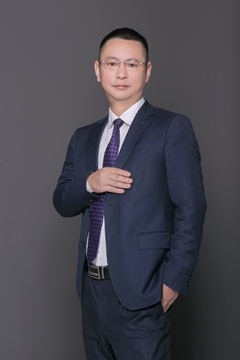 冯伟