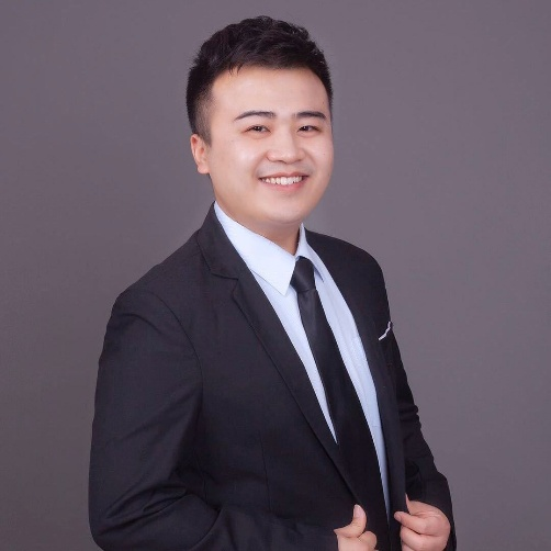 吕刚