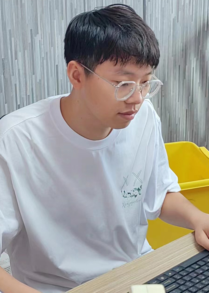 叶志