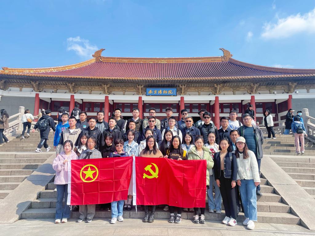 研究院开展“缅怀革命先烈，赓续红色血脉”主题党团活动