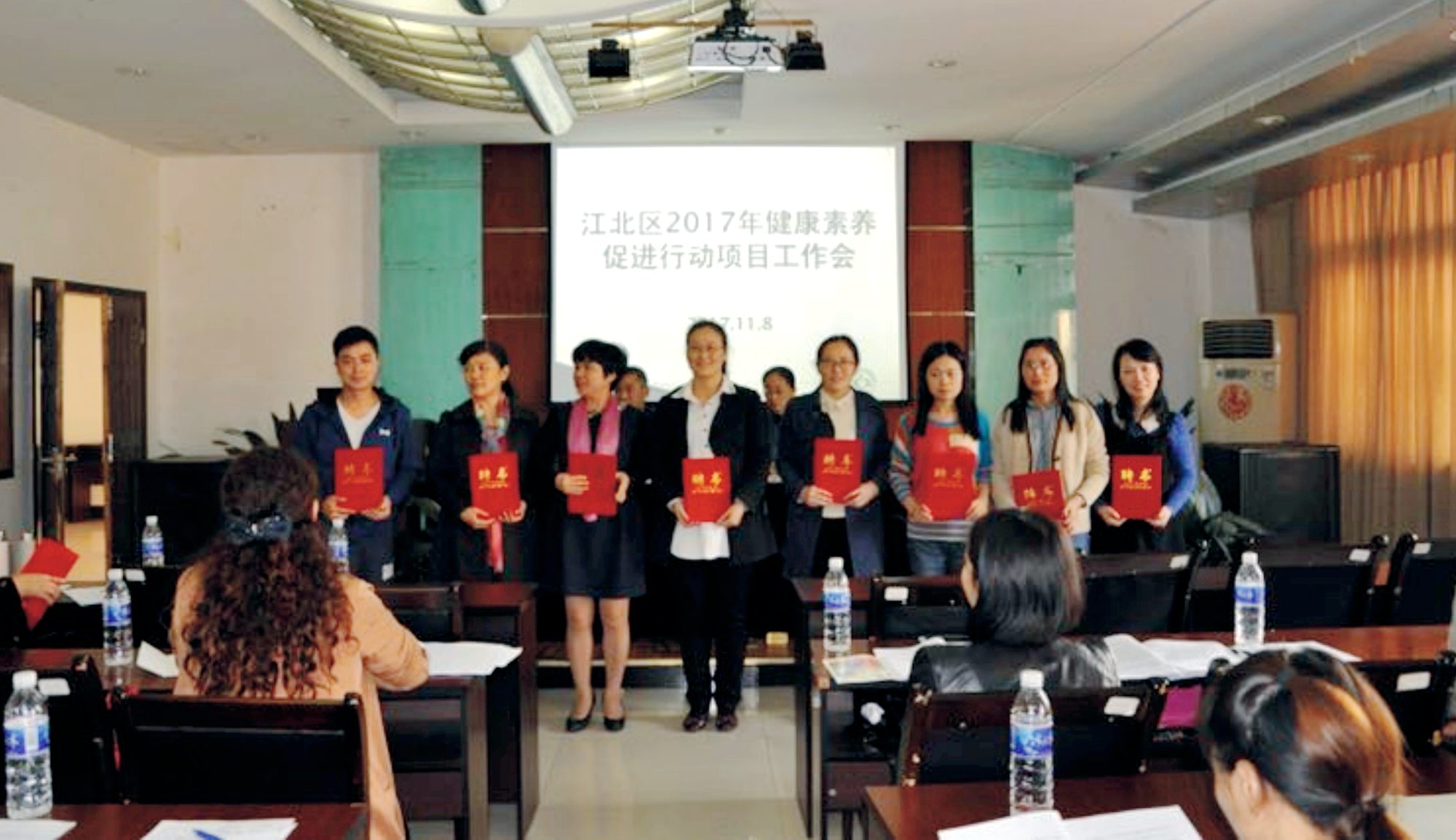 专科特色大课堂 共筑医患一家亲