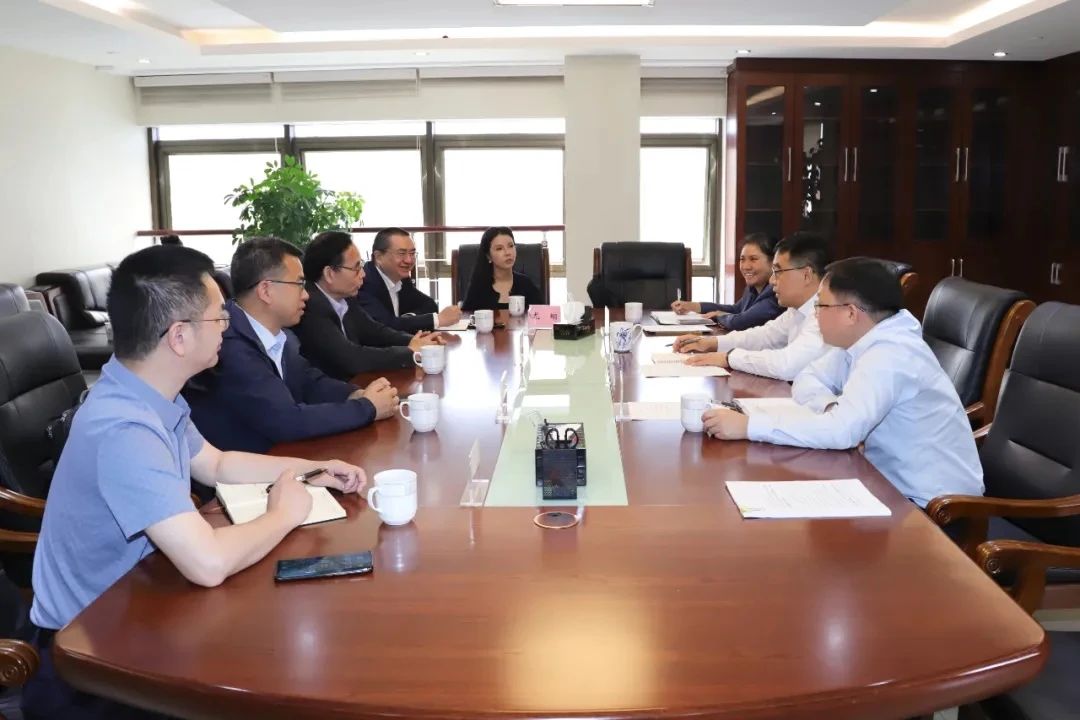智医存内首席科学家周晓华率队赴云南省科技厅开展科研合作交流