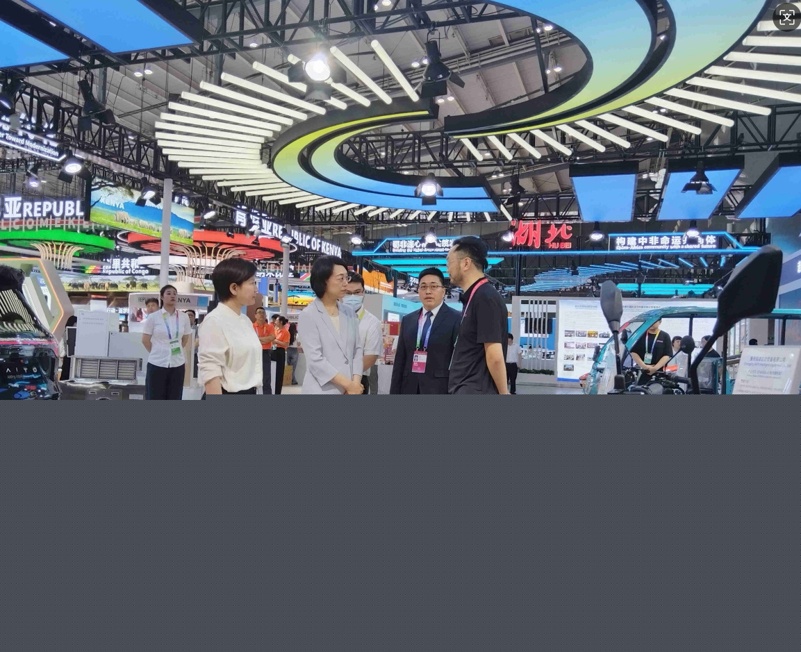 润通电摩新品亮相中非博览会，引领绿色出行新潮流